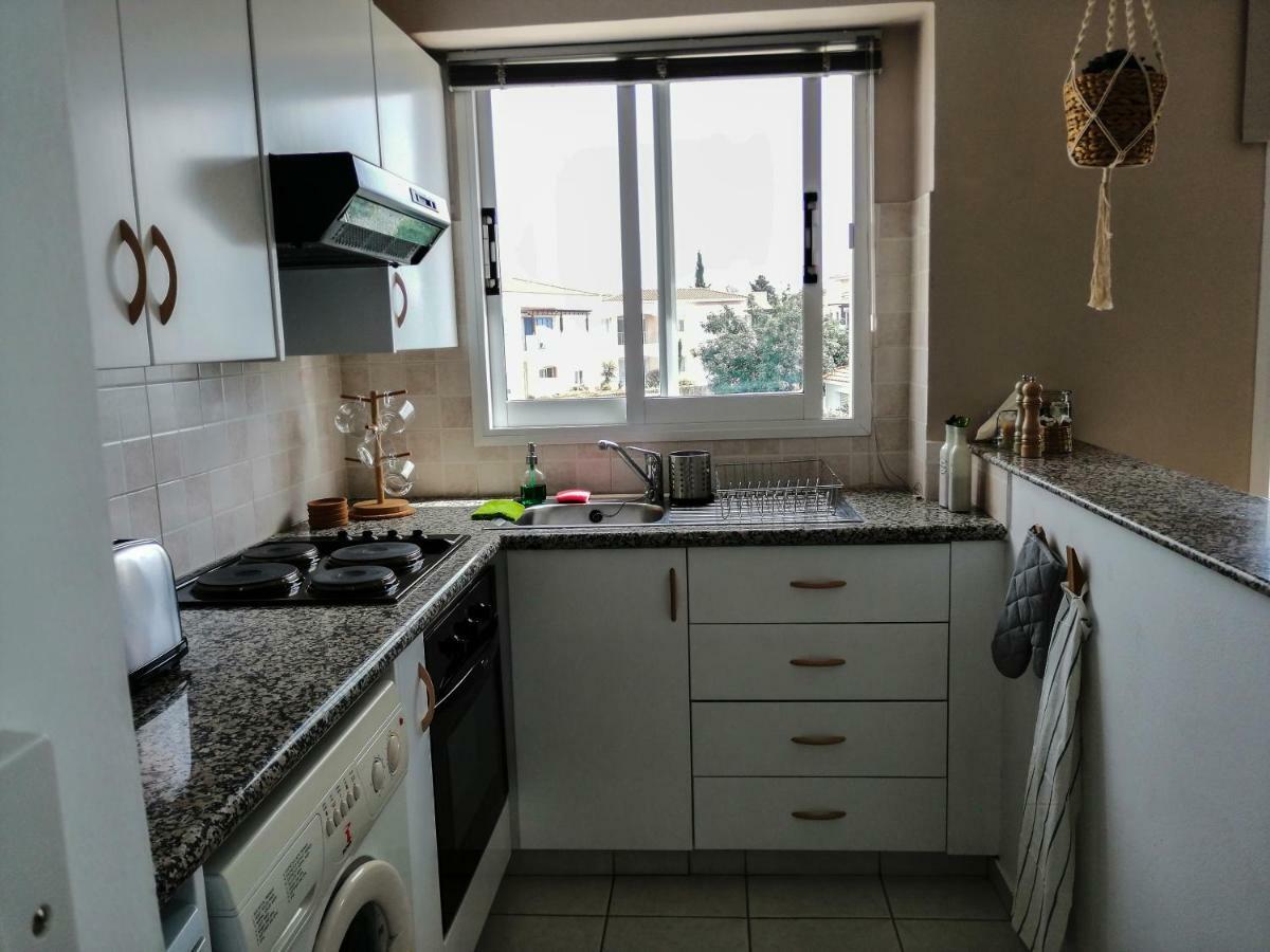 Top Seaview Apartment In Peyia Luaran gambar